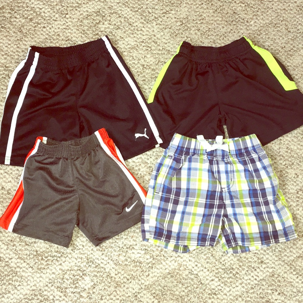 4 pairs of 2T shorts